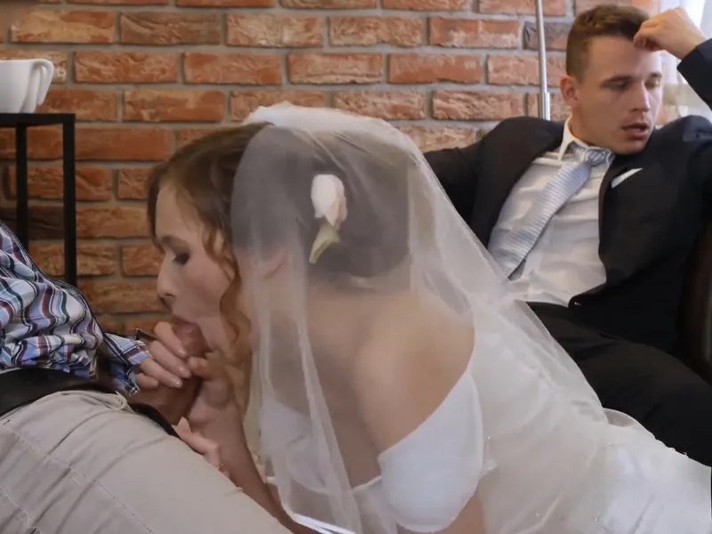 sex người nổi tiếng việt nam,học sinh chat sex,sex máy bay bà già hà nội Cô dâu vụng trộm với trai ngay trước mặt ông chồng mới cưới